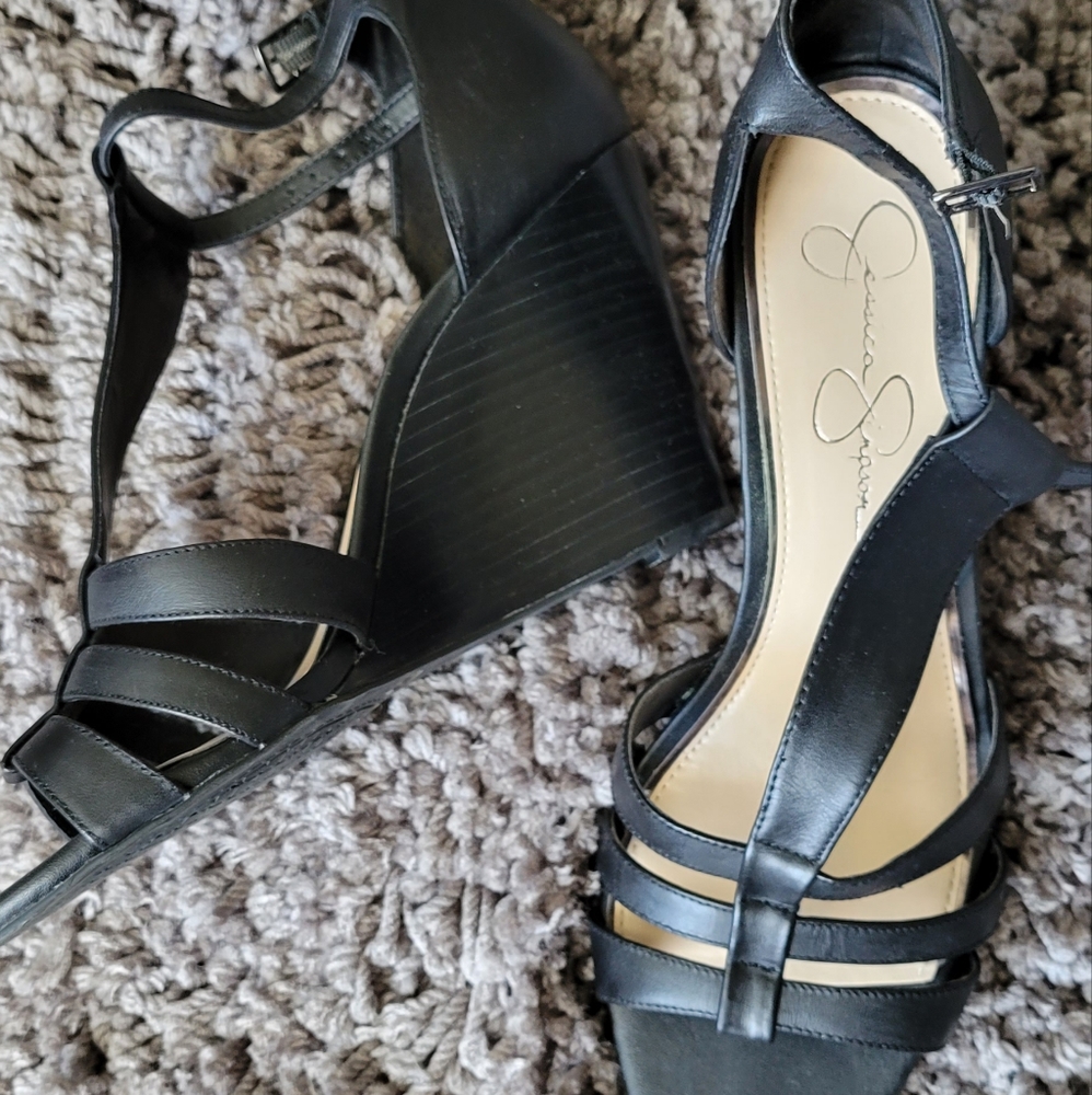 Jessica Simpson Wedge 11M